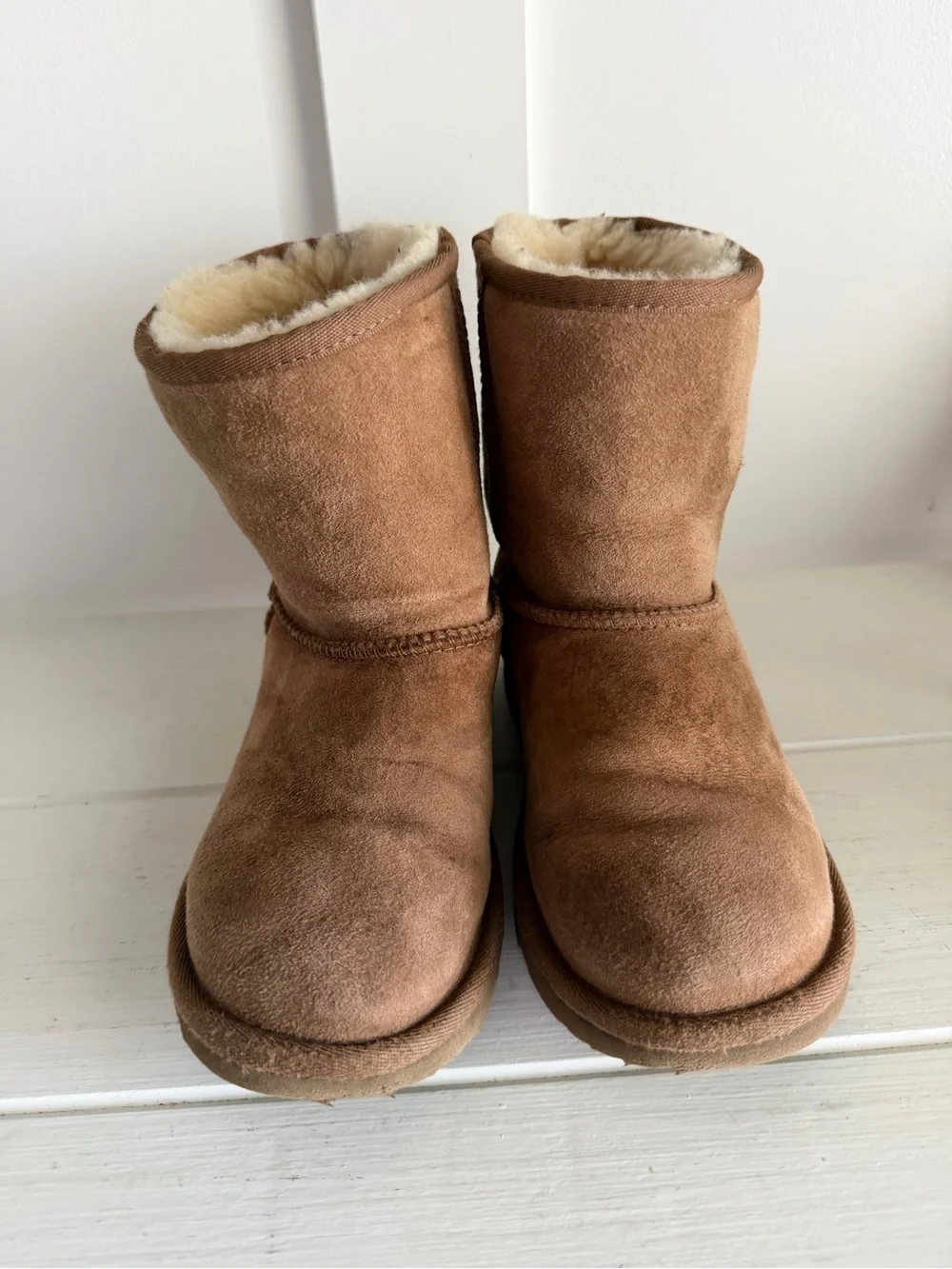 UGG genuine kids